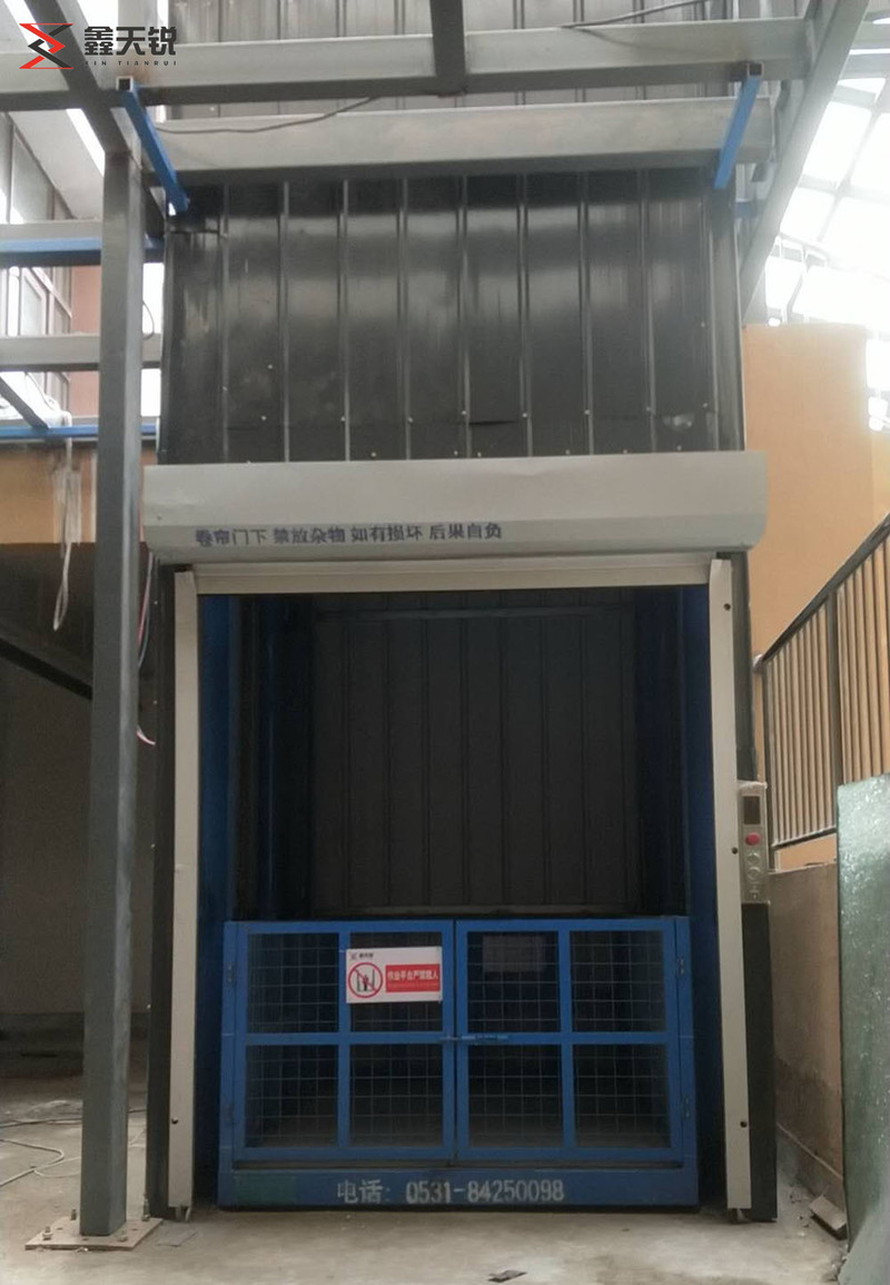 白沙双轨双缸液压货梯